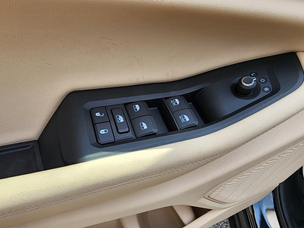 new 2025 Jeep Grand Cherokee car, priced at $51,676