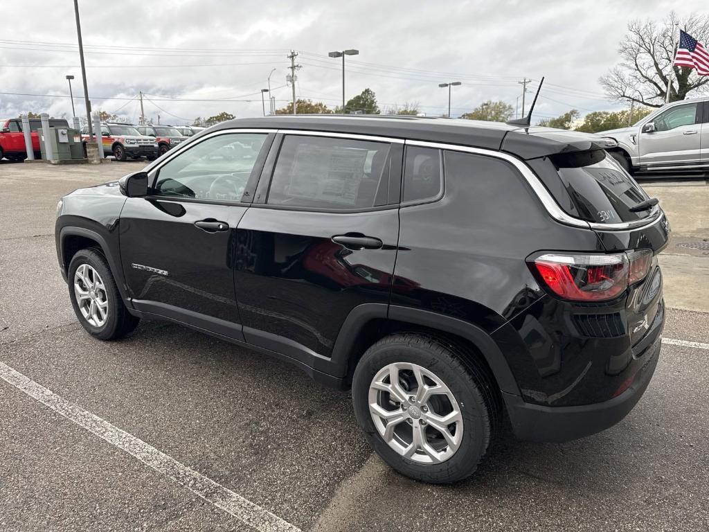 new 2024 Jeep Compass car, priced at $26,988