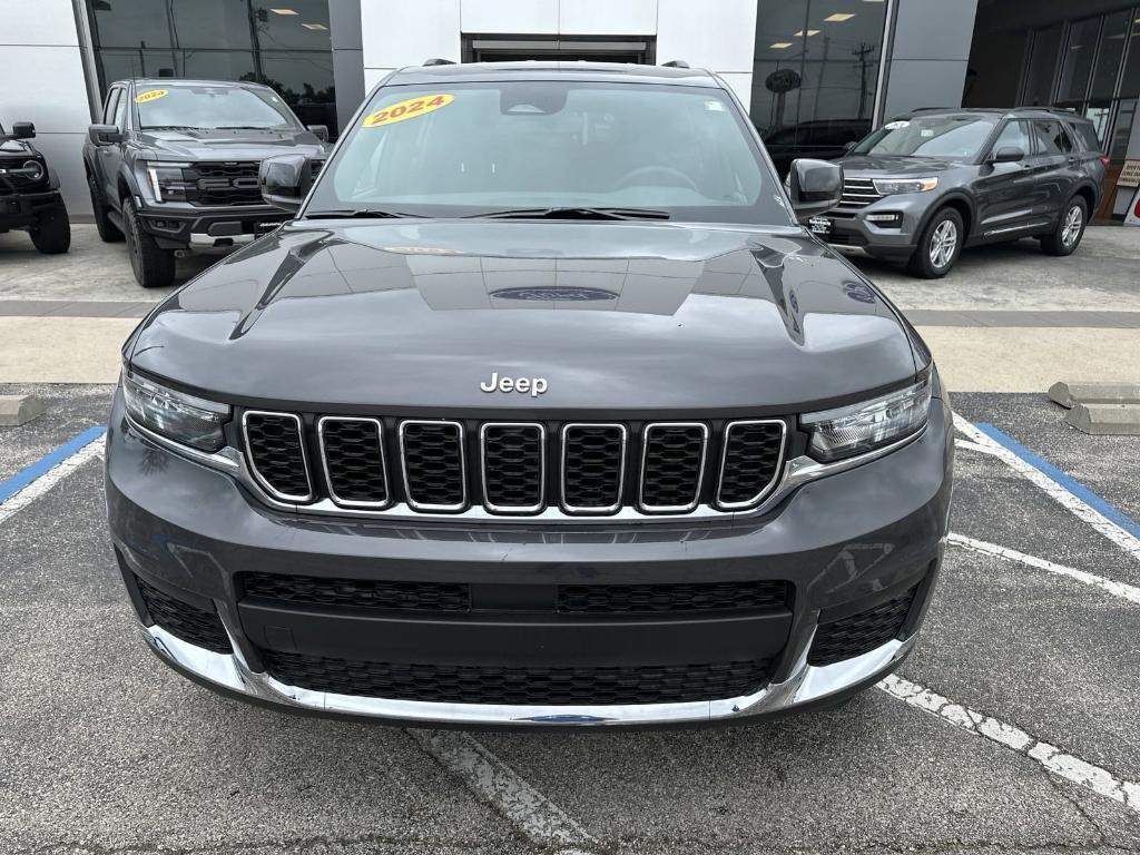 new 2024 Jeep Grand Cherokee L car, priced at $45,288