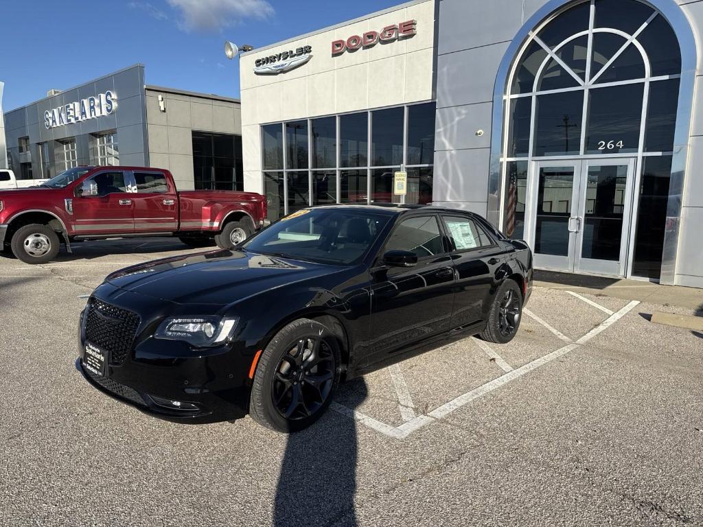 new 2023 Chrysler 300 car, priced at $40,590