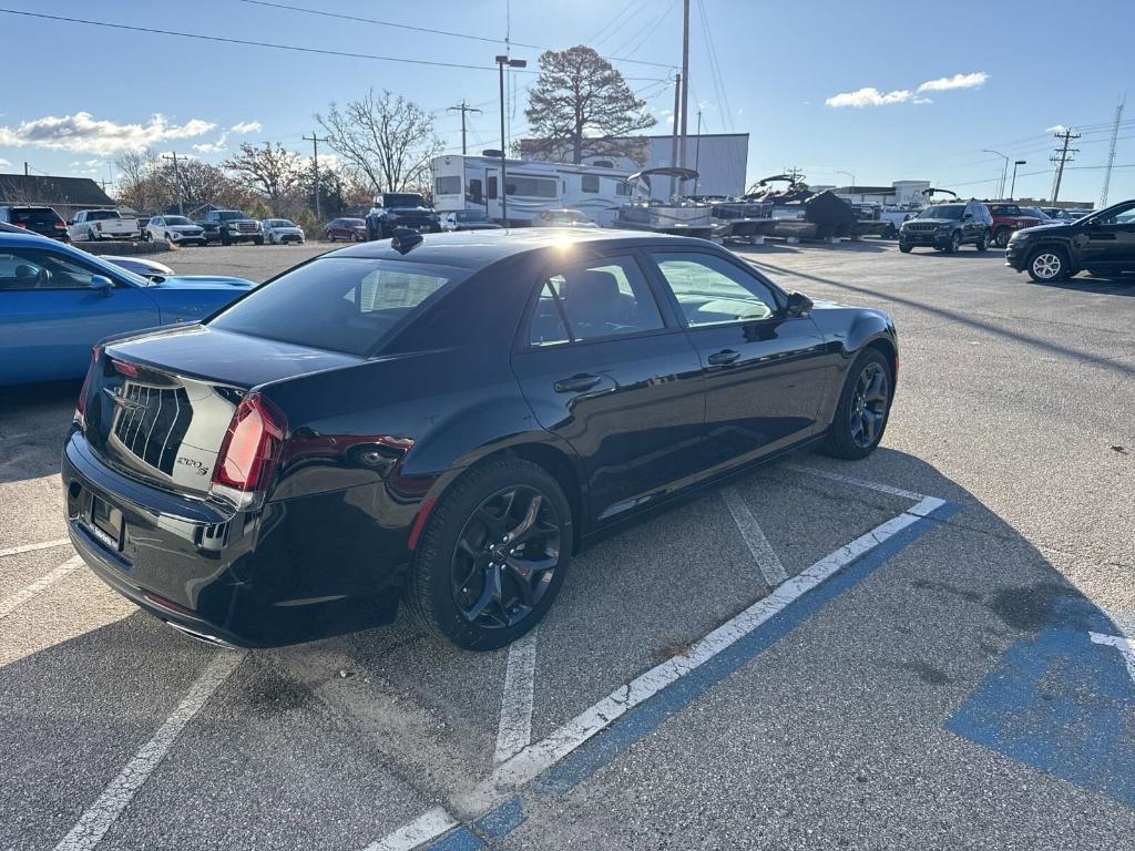 new 2023 Chrysler 300 car, priced at $40,590