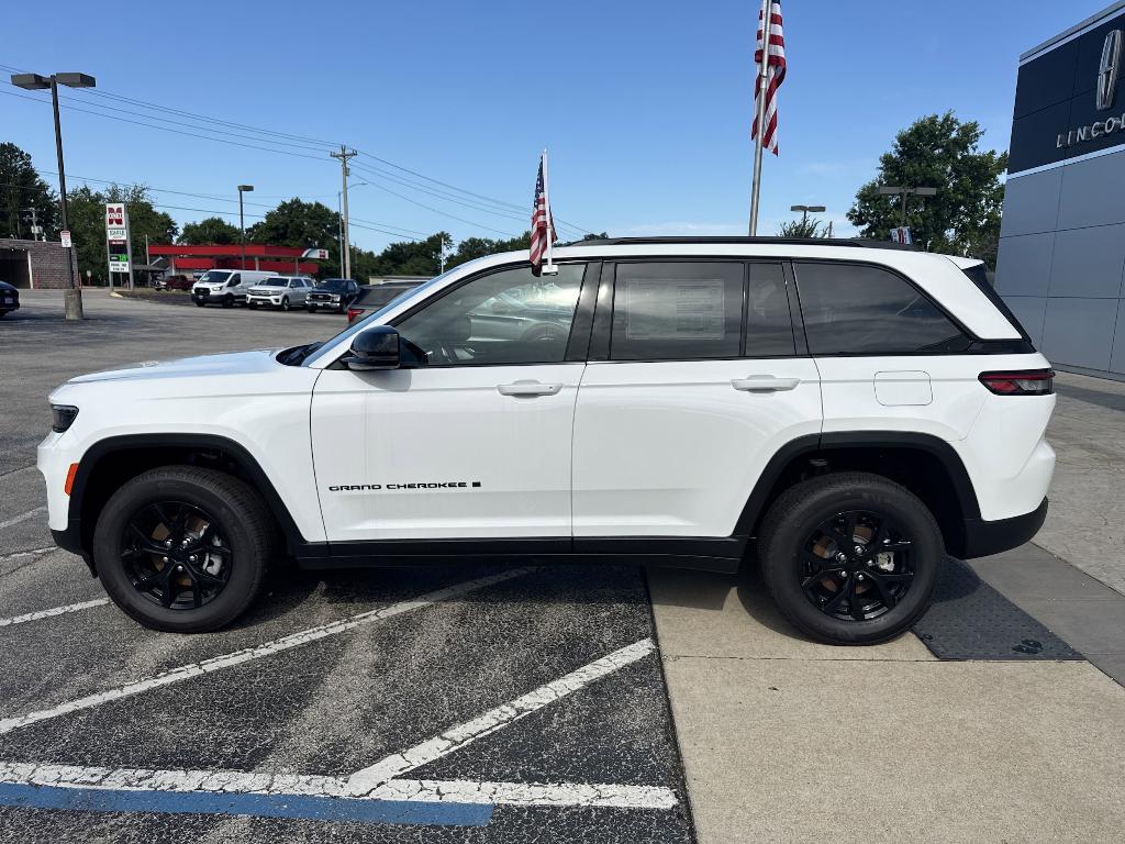 new 2025 Jeep Grand Cherokee car