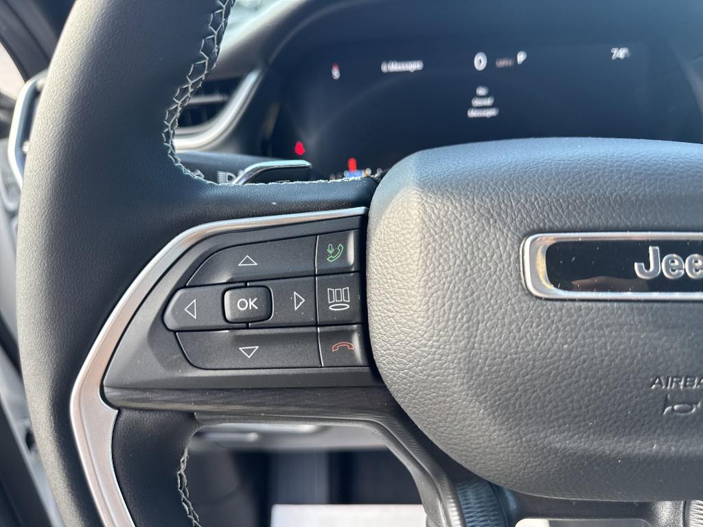 new 2025 Jeep Grand Cherokee car