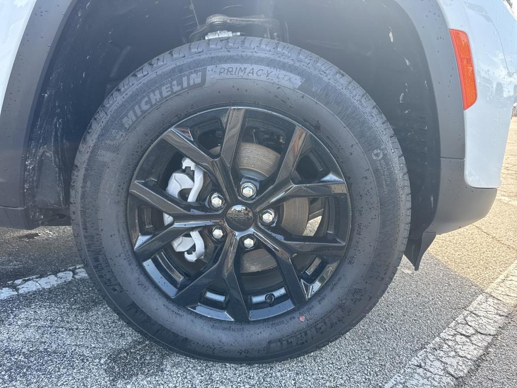 new 2025 Jeep Grand Cherokee car