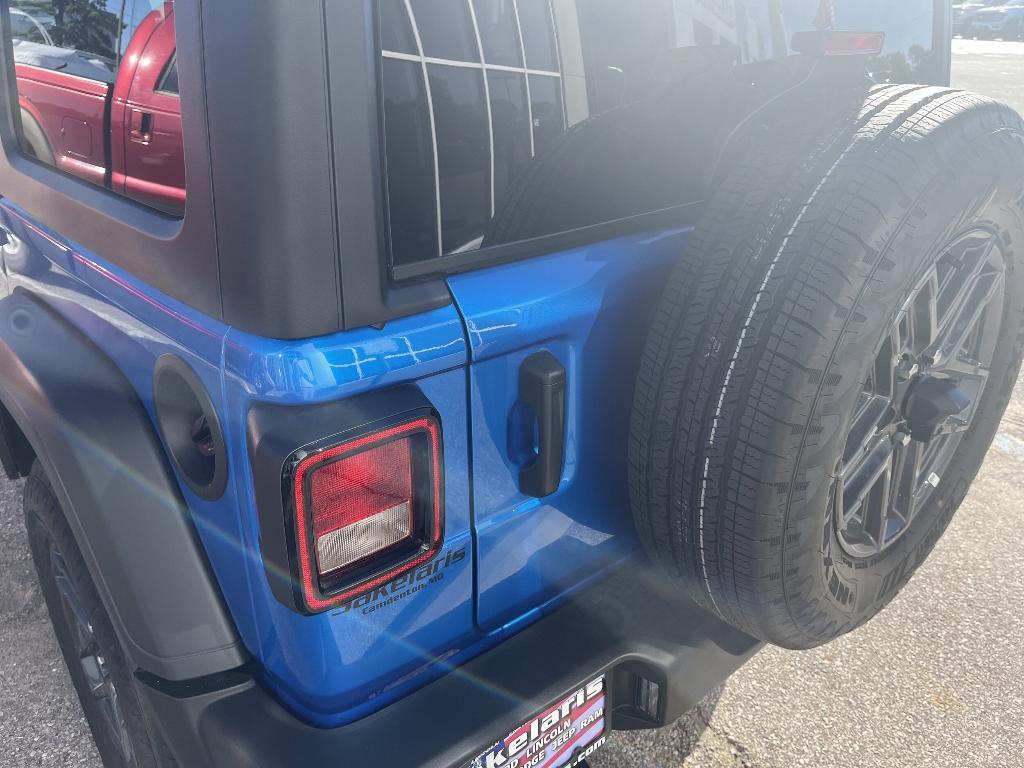 new 2026 Jeep Wrangler car, priced at $48,880