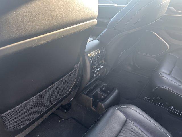used 2024 Jeep Grand Cherokee L car