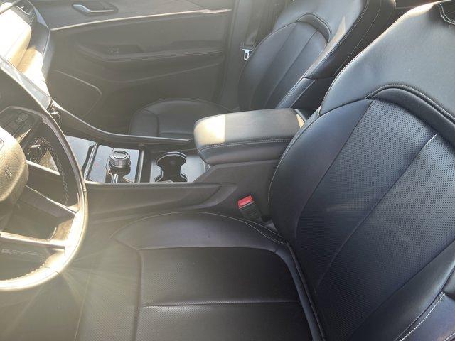 used 2024 Jeep Grand Cherokee L car
