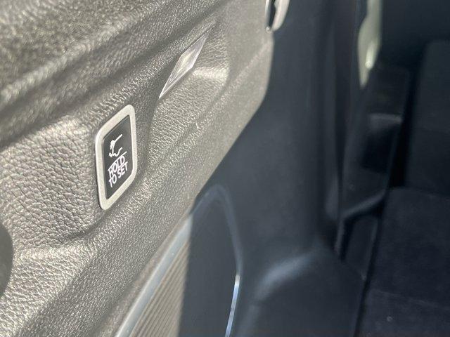 used 2024 Jeep Grand Cherokee L car