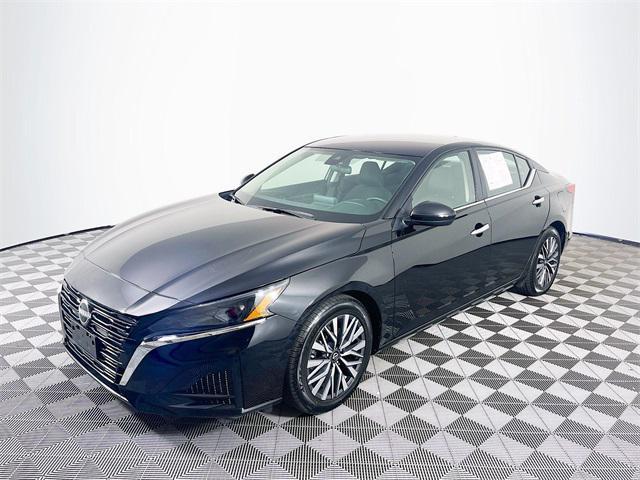 used 2023 Nissan Altima car, priced at $21,000