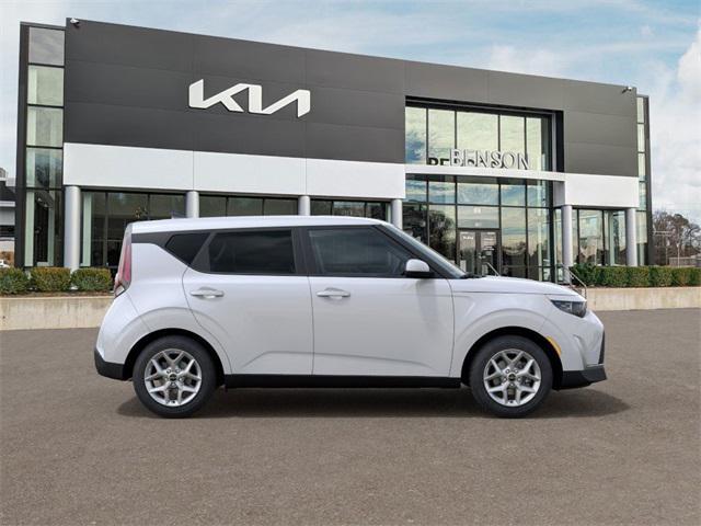 new 2025 Kia Soul car, priced at $22,905