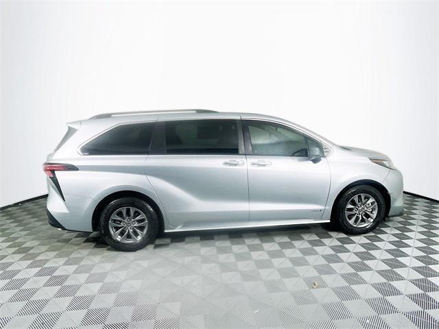 used 2021 Toyota Sienna car, priced at $39,000