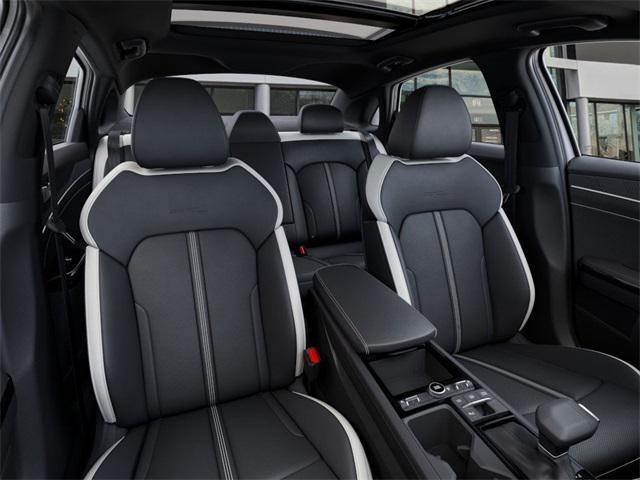new 2025 Kia K5 car, priced at $33,645