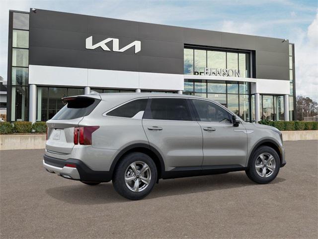 new 2026 Kia Sorento car, priced at $33,900