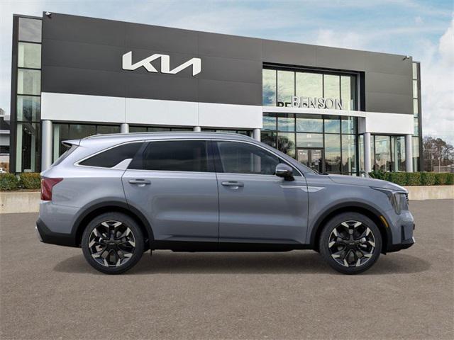 new 2025 Kia Sorento car, priced at $43,330