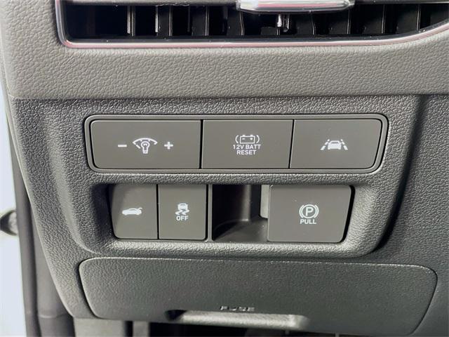 used 2023 Hyundai Sonata Hybrid car, priced at $27,400