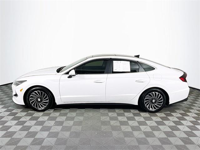 used 2023 Hyundai Sonata Hybrid car, priced at $27,400