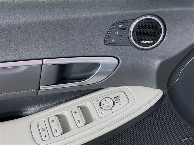 used 2023 Hyundai Sonata Hybrid car, priced at $27,400