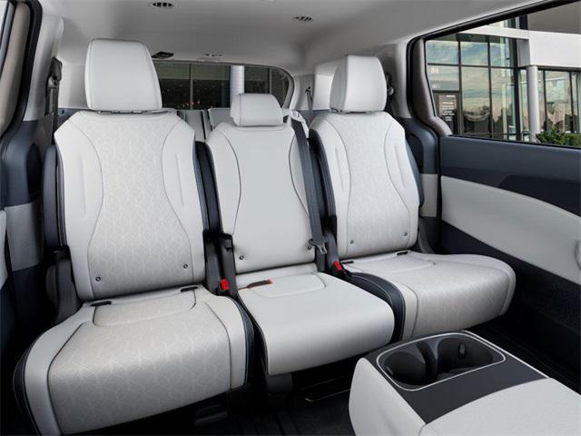 new 2026 Kia Carnival Hybrid car, priced at $45,465