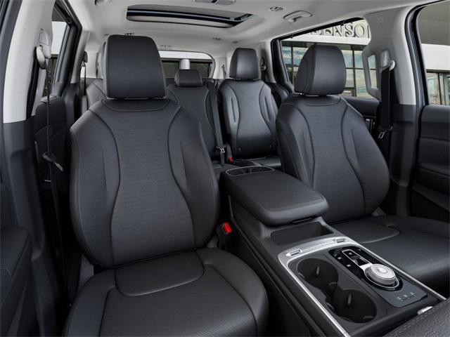 new 2026 Kia Carnival Hybrid car, priced at $55,285