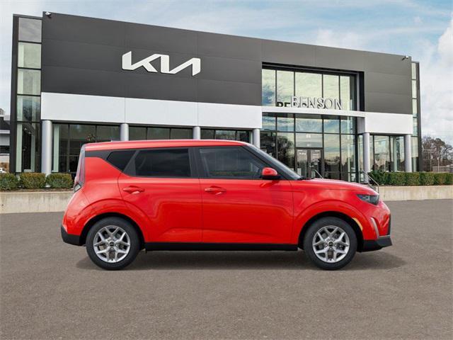 new 2025 Kia Soul car, priced at $24,695