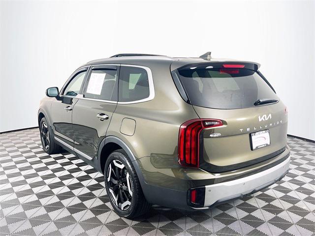 used 2024 Kia Telluride car, priced at $35,000