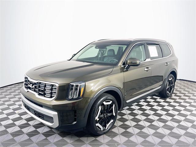 used 2024 Kia Telluride car, priced at $35,000