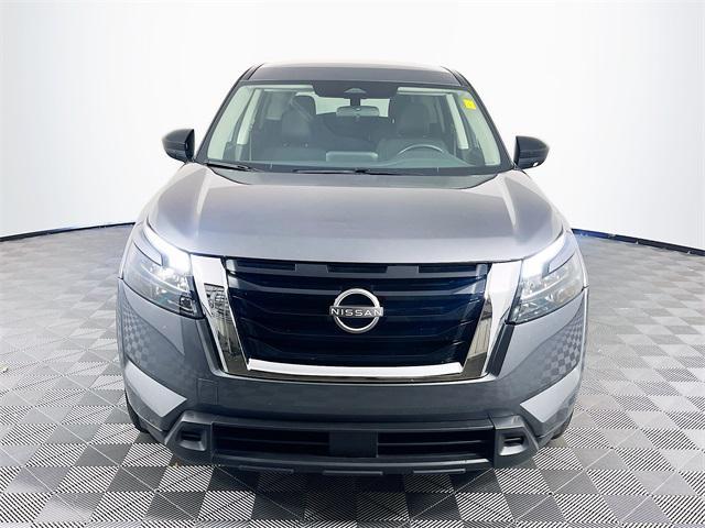 used 2024 Nissan Pathfinder car, priced at $29,500