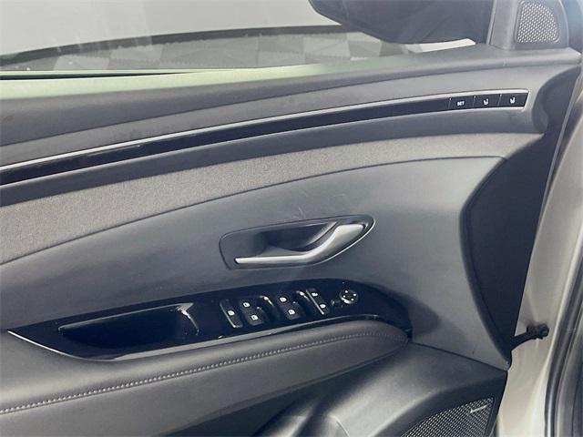 used 2024 Hyundai TUCSON Hybrid car, priced at $31,500