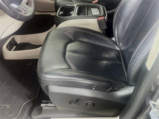 used 2017 Chrysler Pacifica car, priced at $14,400