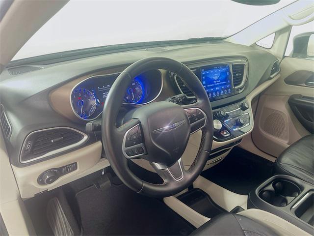 used 2017 Chrysler Pacifica car, priced at $14,400