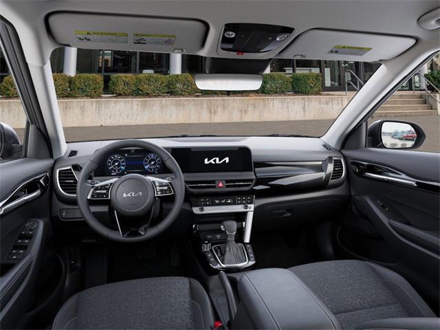 new 2025 Kia Seltos car, priced at $30,975