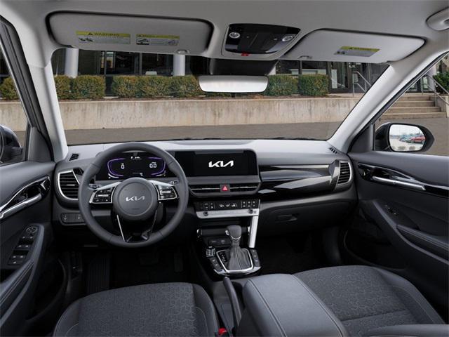 new 2025 Kia Seltos car, priced at $28,670