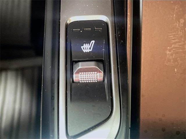 used 2021 Kia Sorento car, priced at $17,200