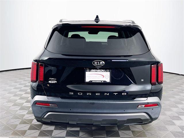 used 2021 Kia Sorento car, priced at $16,000