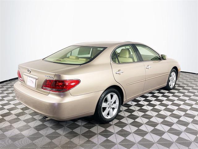 used 2005 Lexus ES 330 car, priced at $10,400