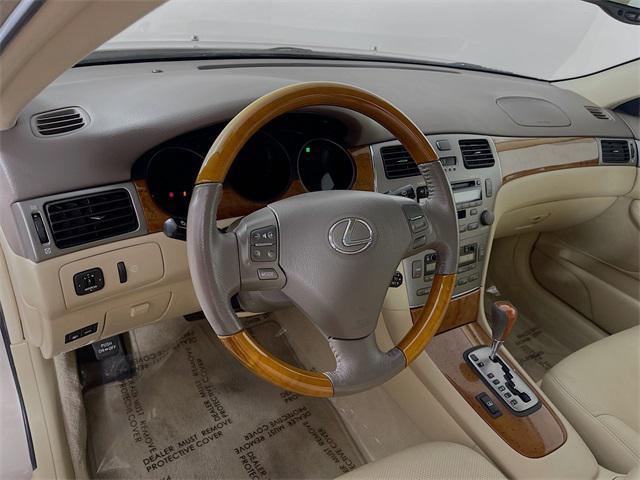 used 2005 Lexus ES 330 car, priced at $10,400