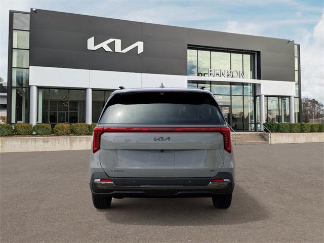 new 2026 Kia Carnival Hybrid car, priced at $55,285