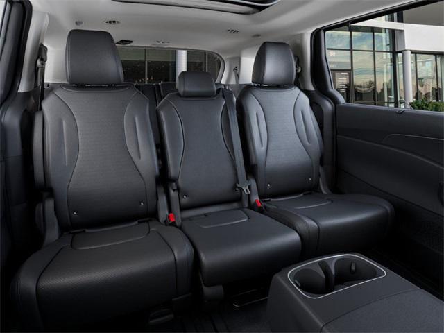 new 2026 Kia Carnival Hybrid car, priced at $55,285