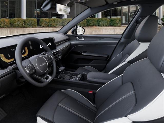 new 2025 Kia K5 car, priced at $31,550