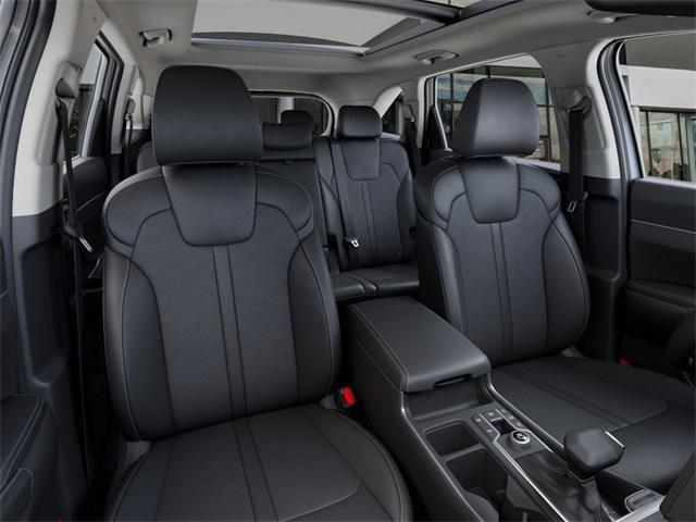 new 2025 Kia Sorento car, priced at $38,595
