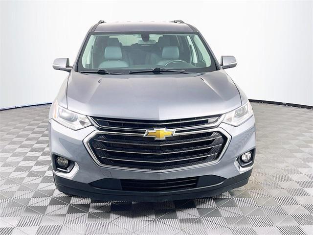 used 2021 Chevrolet Traverse car, priced at $29,900
