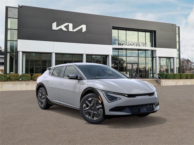 new 2025 Kia EV6 car, priced at $47,915