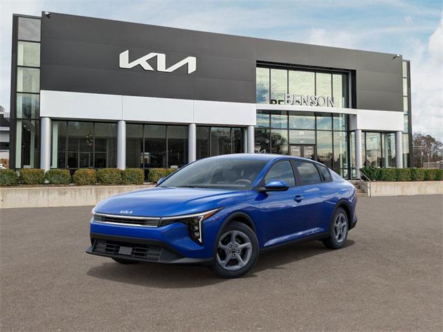 new 2025 Kia K4 car, priced at $24,077