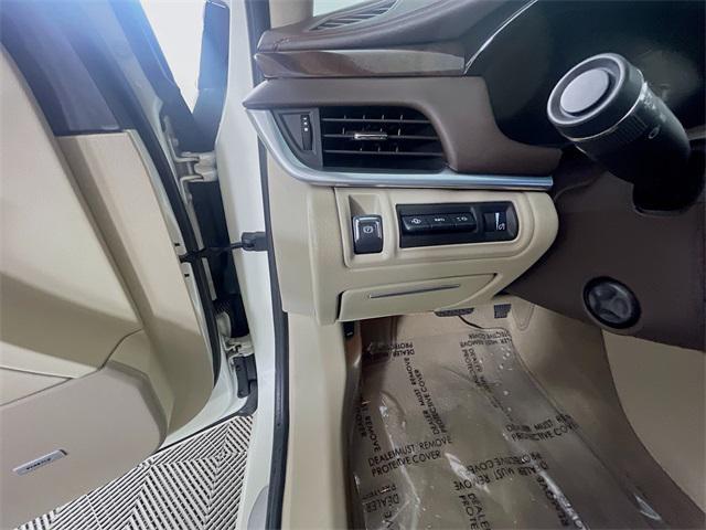 used 2013 Cadillac XTS car, priced at $13,000