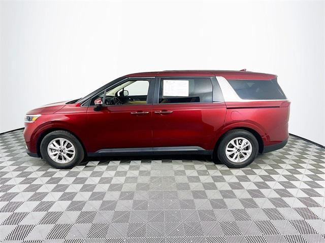 used 2023 Kia Carnival car, priced at $29,900