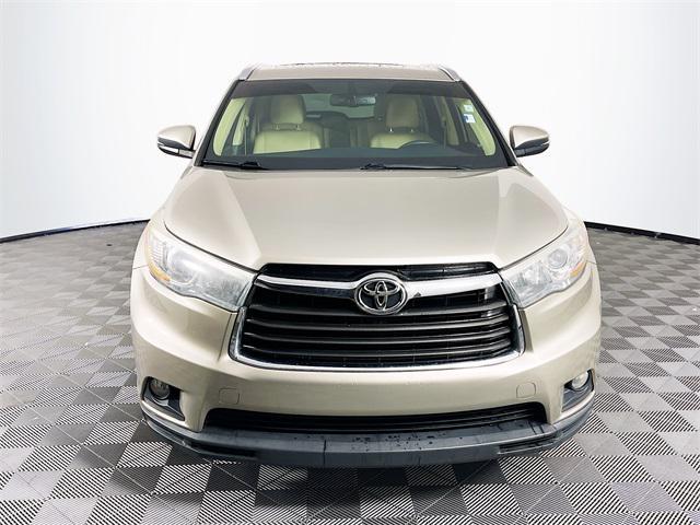 used 2016 Toyota Highlander car, priced at $21,000