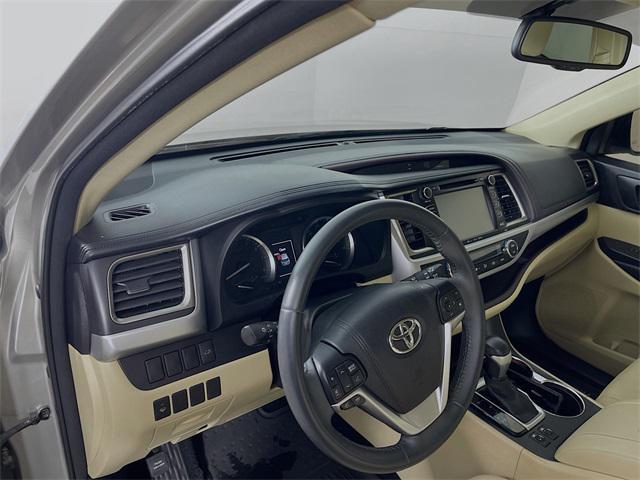 used 2016 Toyota Highlander car, priced at $21,000