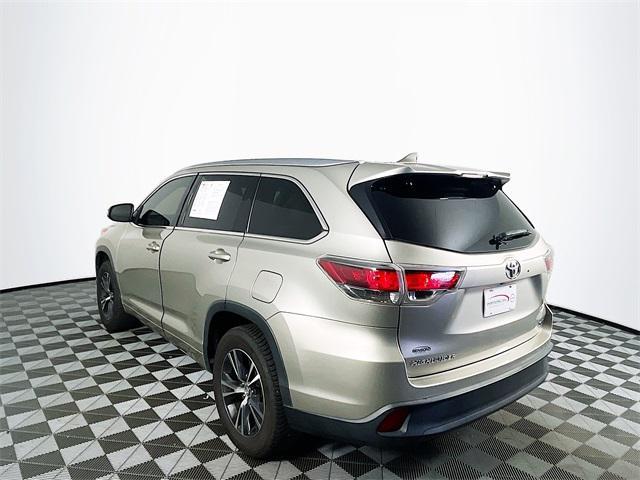 used 2016 Toyota Highlander car, priced at $21,000