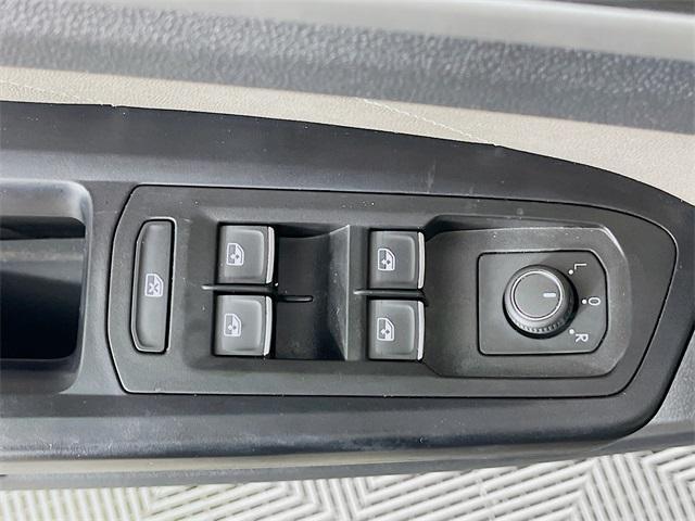 used 2021 Volkswagen Atlas car, priced at $21,400