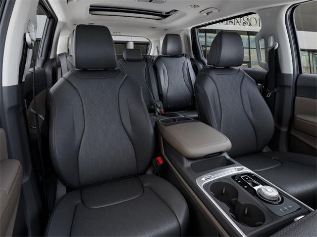 new 2025 Kia Carnival Hybrid car, priced at $49,600